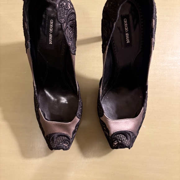 Giorgio Armani - Couture Silk Heels - Picture 6 of 7